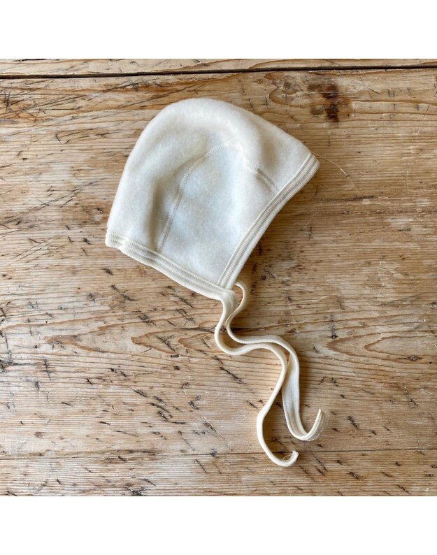 Engel merino wool bonnet with laces Natural 1