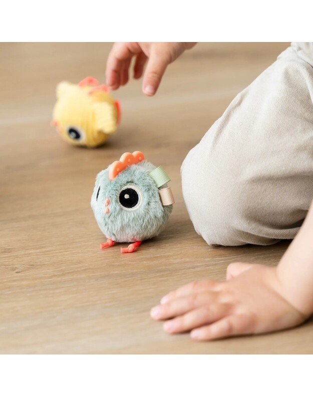 Done by Deer minkštas slėpynių veiklos žaislas Clucky, smėlio spalvos 4