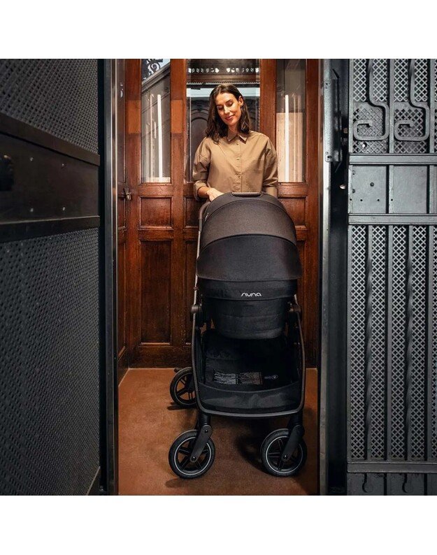 Nuna stroller SWIV Caviar 19