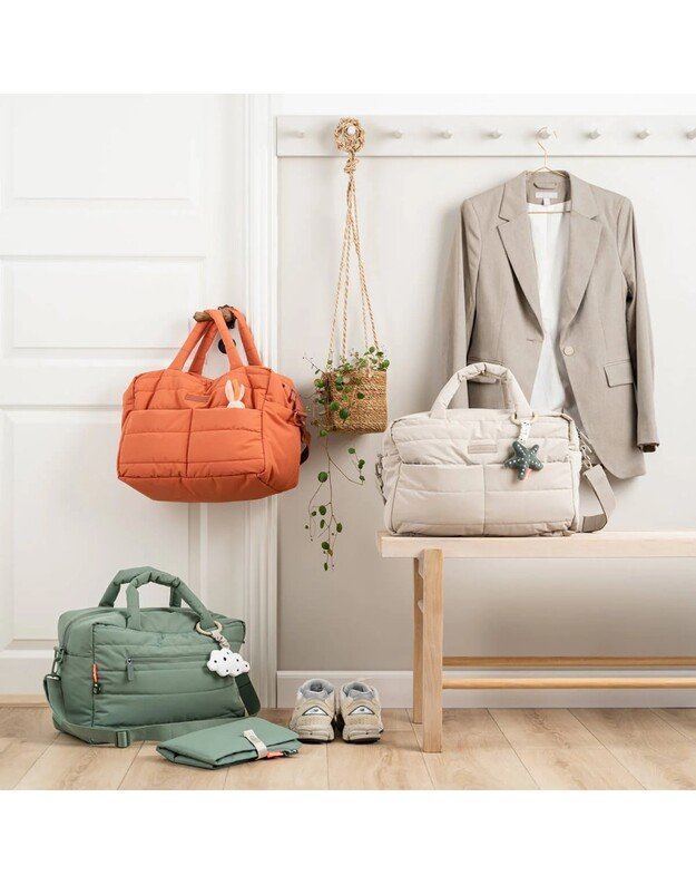 Done by Deer polsterēta maiņas soma, zaļš 11 Done by Deer polsterēta maiņas soma, zaļš 11