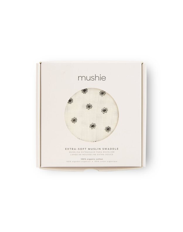 Mushie swaddle Black Daisy 2