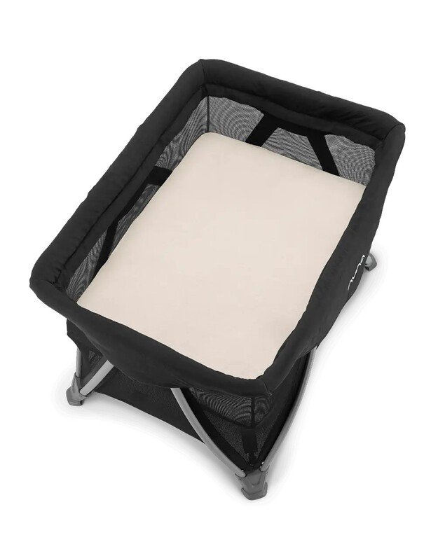 Nuna Sena Aire Travel Cot Caviar