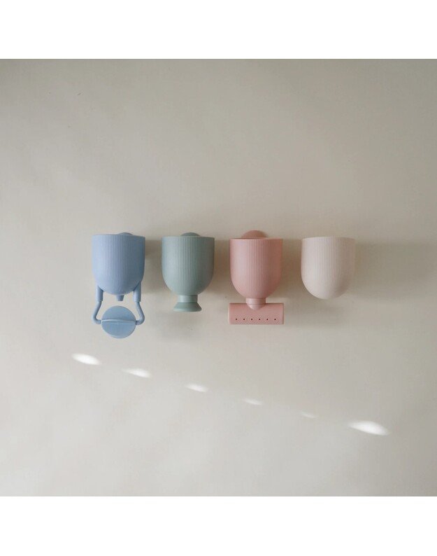 Mushie bath play set Pour and Play 4