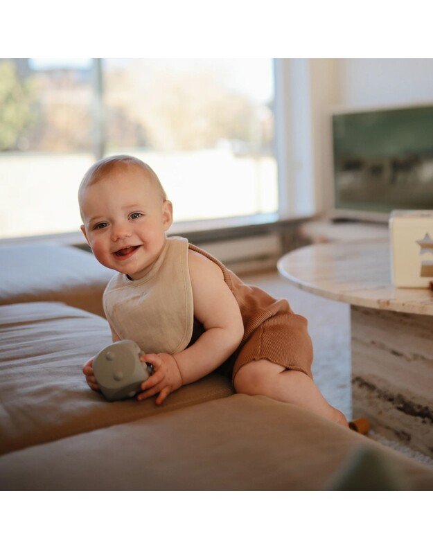 MUSHIE spaudžiamas žaislas - kauliukai Tradewinds / Stone, 2vnt 2