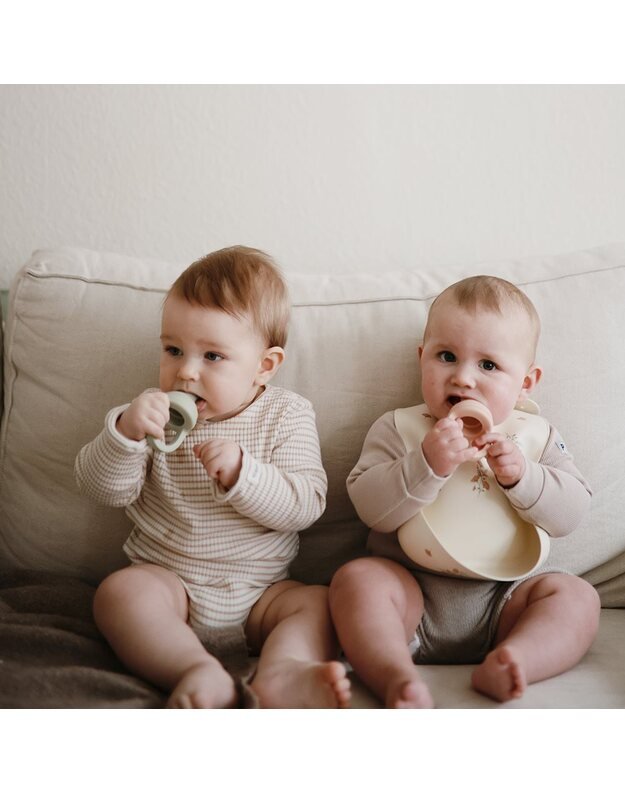 Mushie silicone fresh food feeder 2-pack Sage