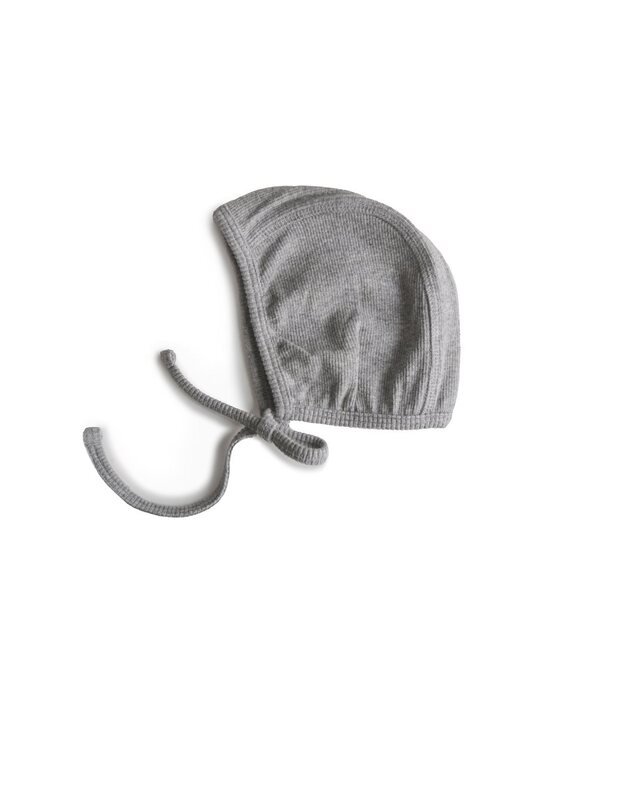 Mushie ribbed baby bonnet Gray Melange