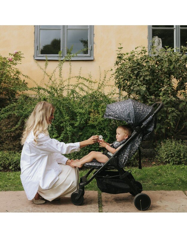 Elodie Details vežimėlis Mondo Le Leopard 1