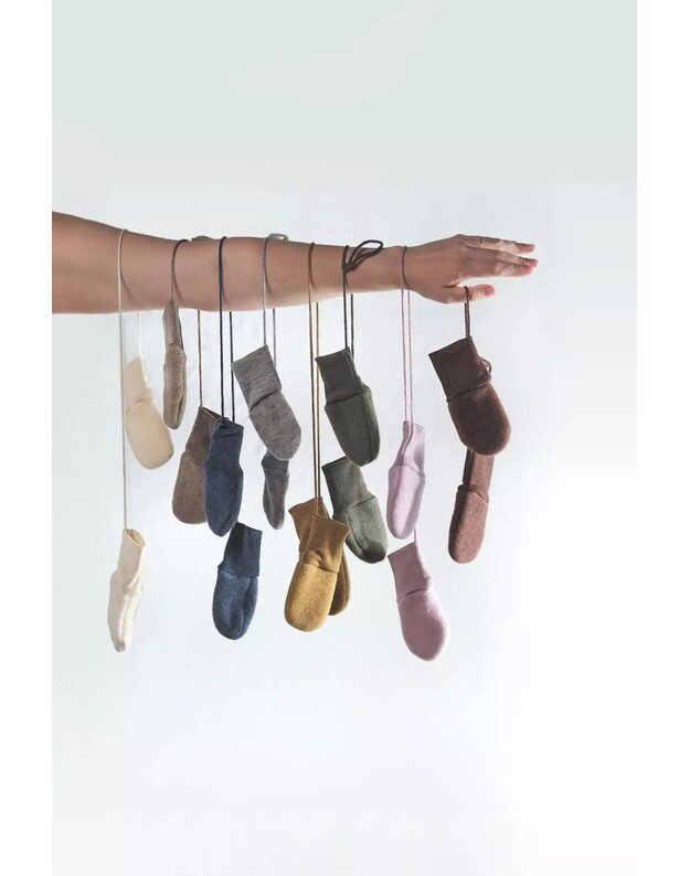 Engel ekologiškos merino vilnos flisinės kumštuotos pirštinės su raišteliu Reed Melange, žalios 2