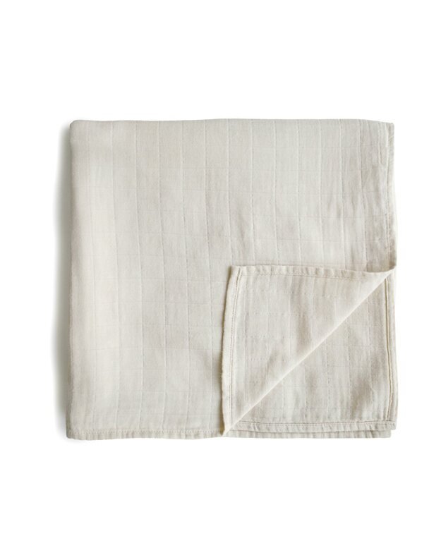 Mushie swaddle Fog