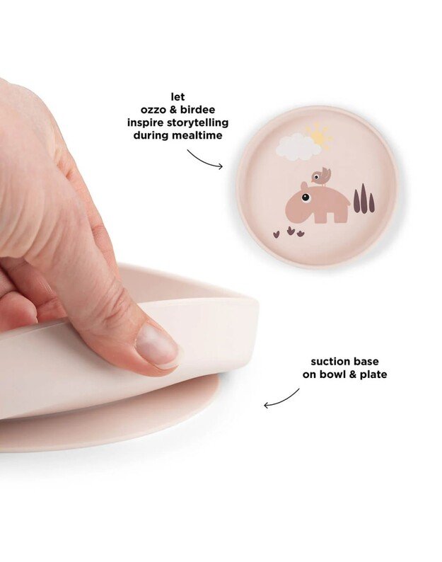 Done by Deer prilimpanti silikoninė lėkštė Stick&Stay Playground, rausva