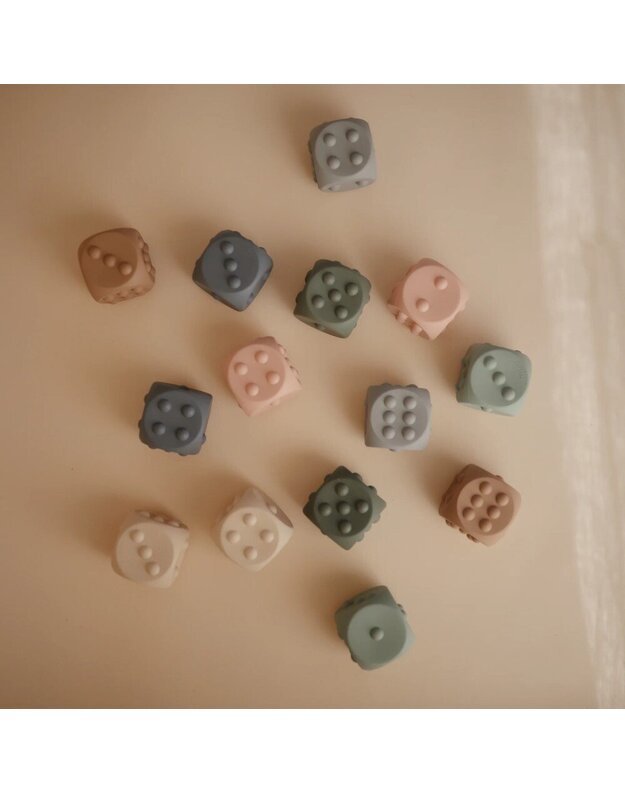 Mushie Dice Press Toy (set of 2) Dried Thyme / Natural